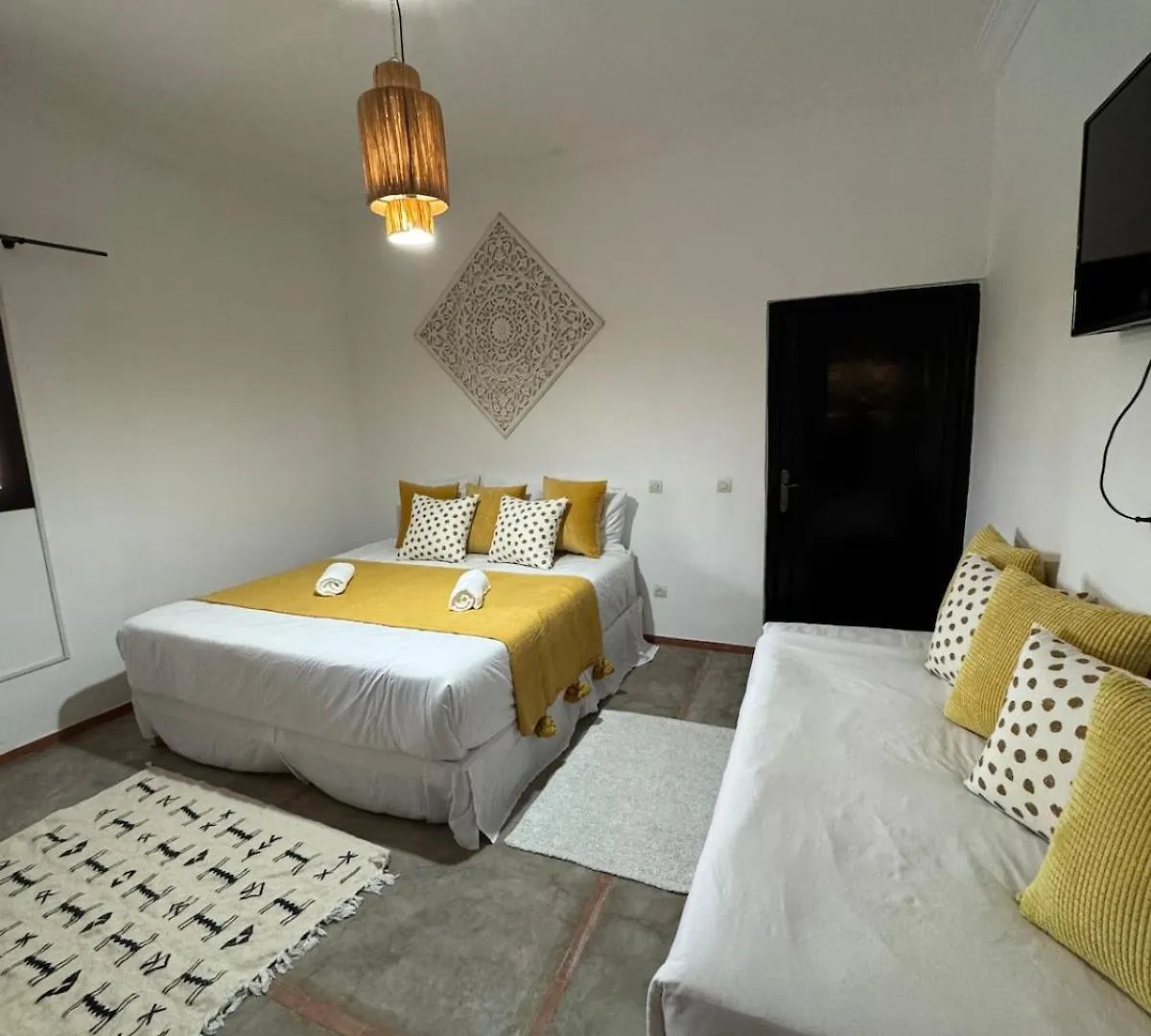 Villa Selma Marrakech Piscine Jardin Privee 10 Min Du Centre Marrakesh Morocco